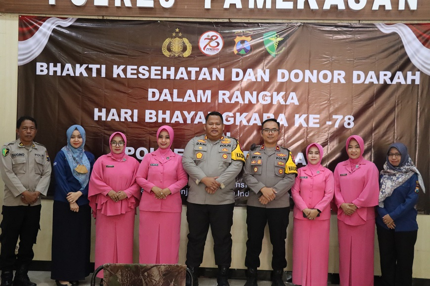 Sambut Hari Bhayangkara ke-78, Polres Pamekasan Gelar Donor Darah dan Khitanan Massal&nbsp;Gratis