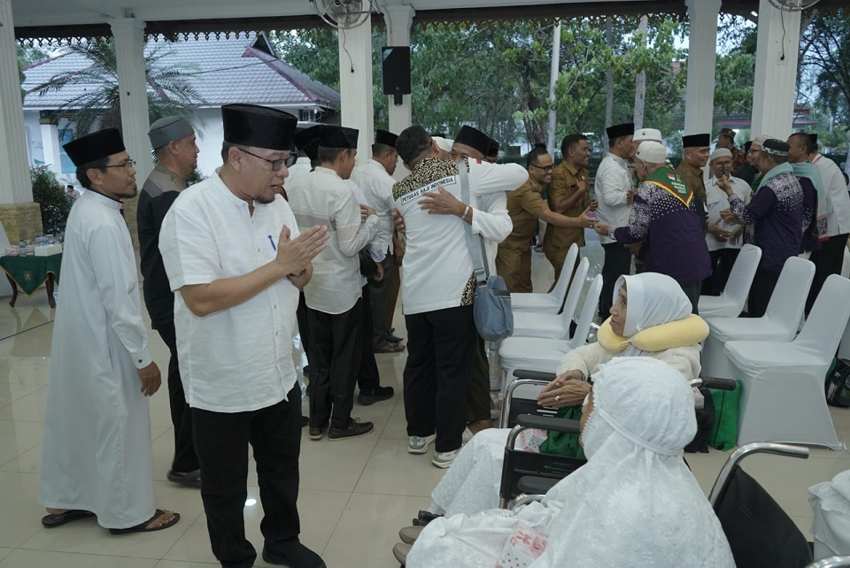 Bupati Asahan Sambut Kepulangan Jamaah Haji Kloter 14 Kabupaten&nbsp;Asahan