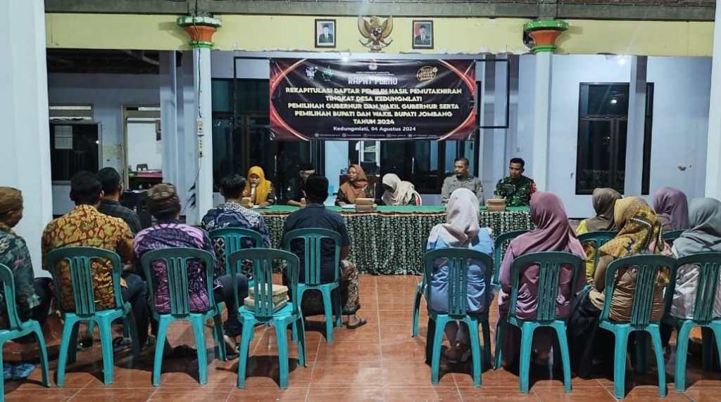 Babinsa Peterongan Hadiri Rapat Pleno&nbsp;Terbuka