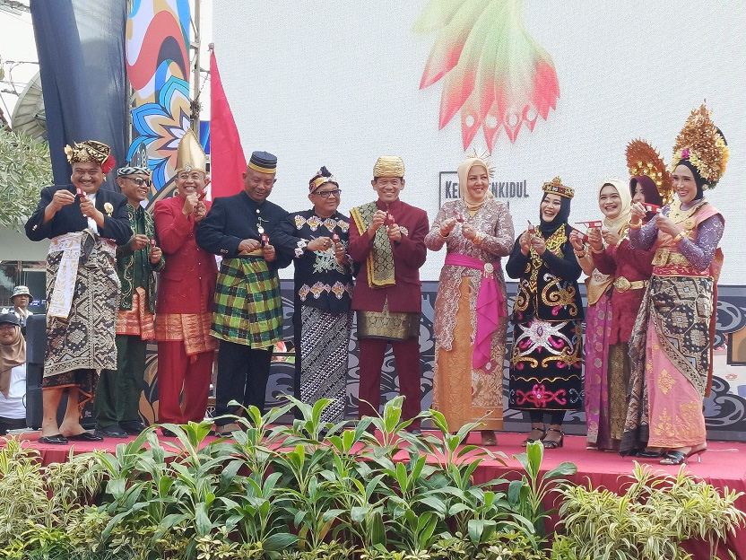 Kepanjenkidul Carnival 2024, Tampilkan Kebhinekaan dan Kemajuan Kota&nbsp;Blitar