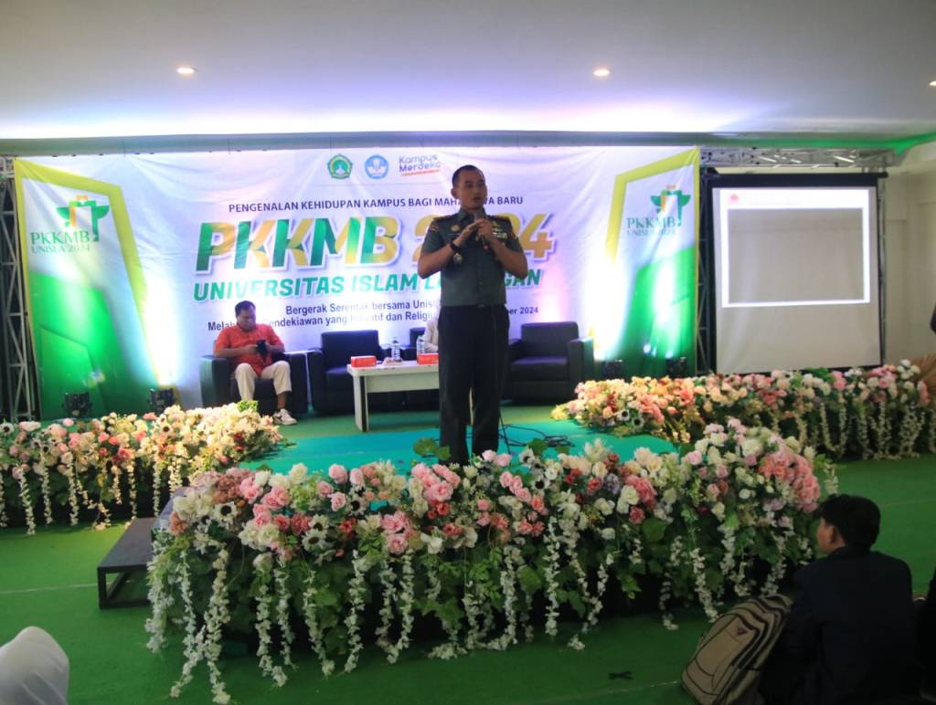 Dandim Letkol Wira Bekali Wasbang Mahasiswa Unisla